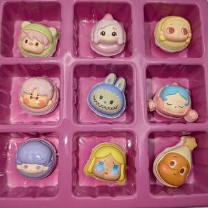 Pop Mart Macaron Series Blind Box Figure Set Crybaby Labubu Sweet Bean 9pc Tray